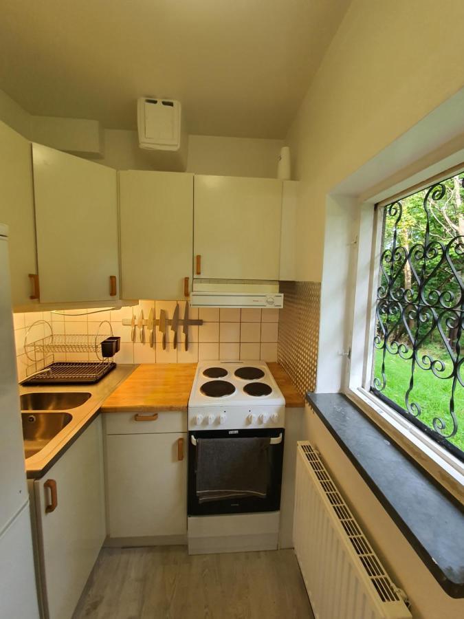 Close To The Metro And The Beach!!! With A View Of The Scandinavian Forest Stockholm Ngoại thất bức ảnh